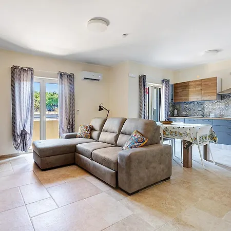 Appartement Malluzzo Holidays Patti