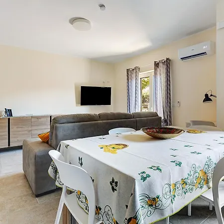 Malluzzo Holidays Appartement