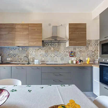 Malluzzo Holidays Appartement *