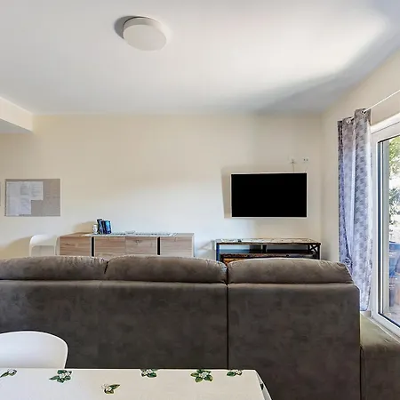 Malluzzo Holidays Apartment Patti